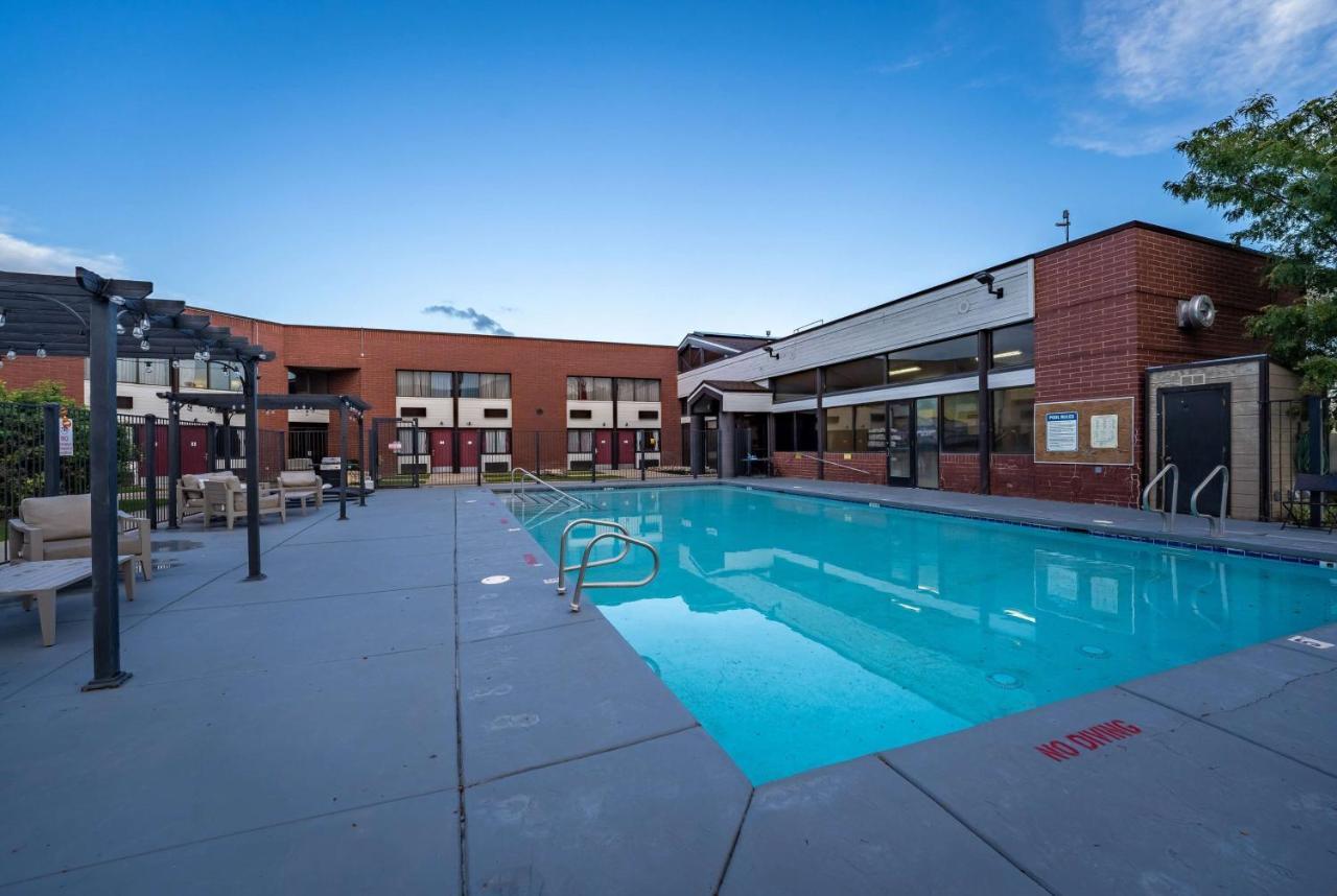 Ramada By Wyndham Cedar City Luaran gambar